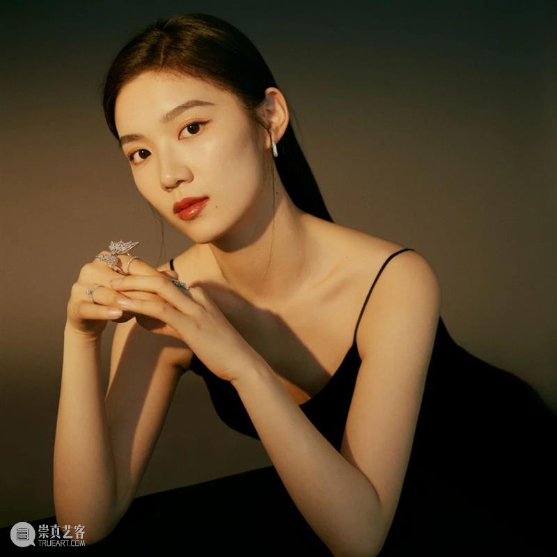 今日上演 | 家庭音乐剧《故宫里的大怪兽之消失的龙女嫁衣》 北演演艺 家庭 音乐剧 故宫里的大怪兽之消失的龙女嫁衣 时间 地点 北京海淀剧院 票价 VIP 套票 价格 崇真艺客